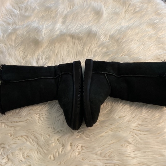 UGG Women’s Boots size 5 excellent condition no rips smell or stains black color - Picture 9 of 15